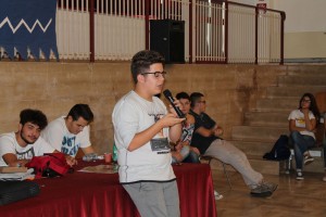 Giovanni Gioia interviene in un dibattito