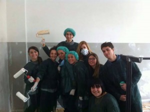 Danilo Marano con i suoi studenti: di chi è davvero la scuola?